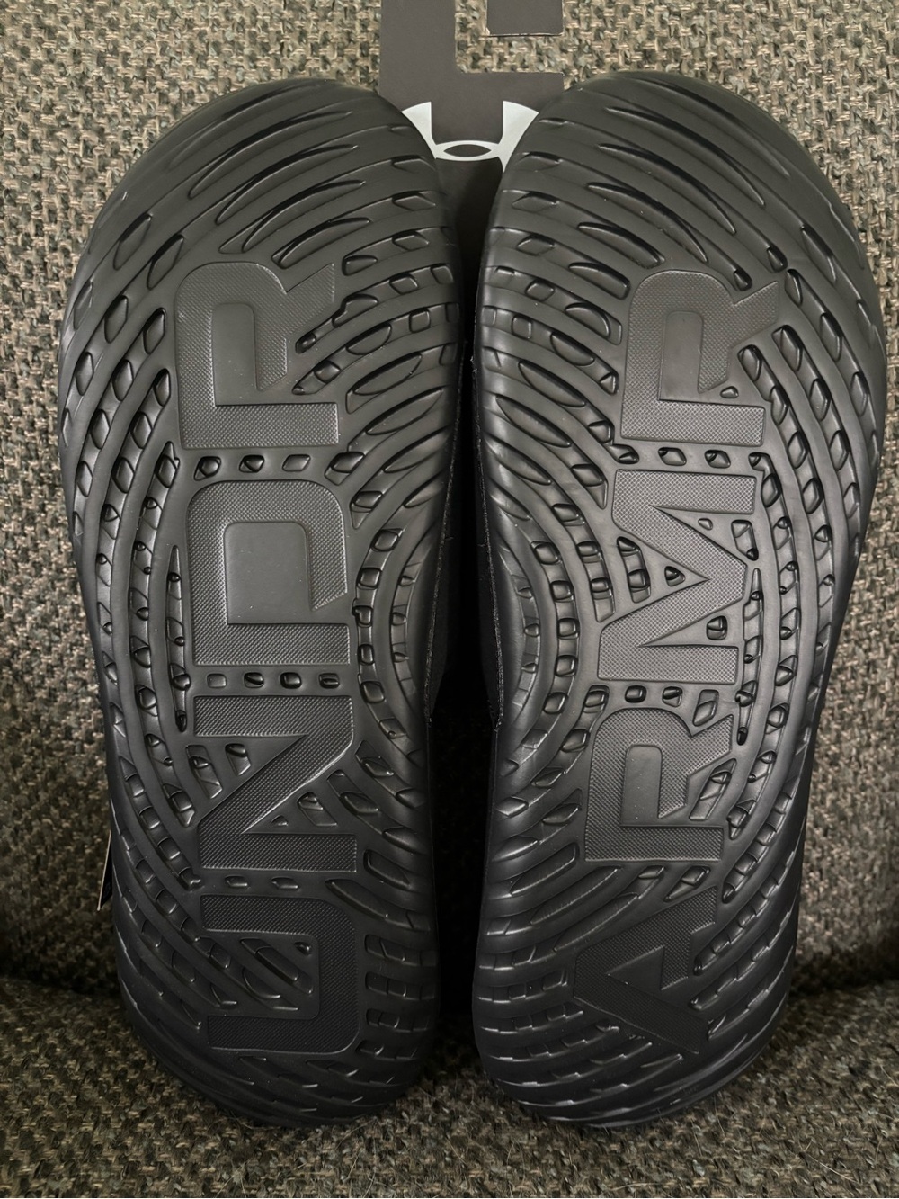 Under Armour Men’s Black Slide Sandals - Picture 5 of 5